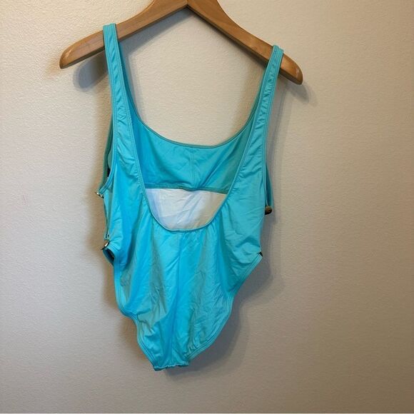 La Blanca Aqua One-Piece Swimsuit - Picture 6 of 8